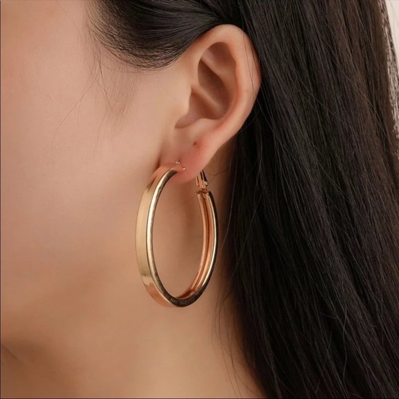 Jewelry - New Hoop Earrings 18k Gold Plated Smooth for Women